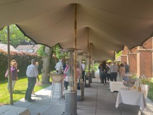 media_523_683430_w800_h600_fit